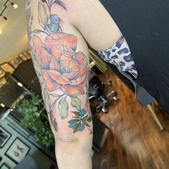 Standard Electric Tattooing - Tattoo Near Me - Lawrence, Kansas Standard Electric Tattooing - Tattoo Near Me - Lawrence, Kansas