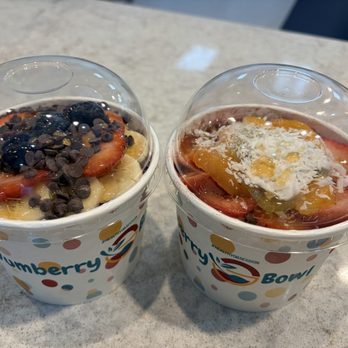 Yumberry Bowl - Swiss Alps & Georgia Peach - Acai Bowls Near Me - Rancho Cucamonga, California