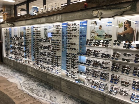 ROCKPORT TACKLE TOWN - Updated June 2026 - 13 Photos & 33 Reviews