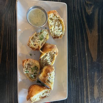 Woodson's Local Tap + Kitchen - Tx poppers - Comfort Food Near Me - Conroe, Texas