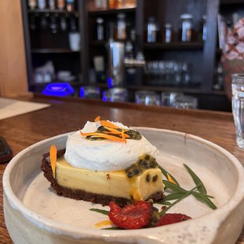 The Dutchess - Cafes Near Me - Ojai, California