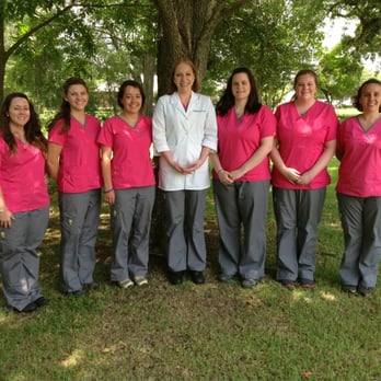 Old Shell Rd Small Animal Hospital - Dr. Cross and staff - Veterinarians Near Me - Mobile, Alabama Old Shell Rd Small Animal Hospital - Dr. Cross and staff - Veterinarians Near Me - Mobile, Alabama