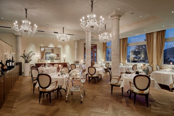 Restaurant Belle Époque by null