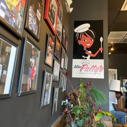 Soul food and seafood joint Soul food and seafood joint