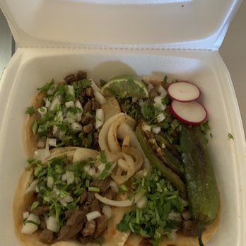 Taqueria Mazatlan - Carne Asada Tacos with a grilled jalapeño and onions yum ! - Food Trucks Near Me Taqueria Mazatlan - Carne Asada Tacos with a grilled jalapeño and onions yum ! - Food Trucks Near Me