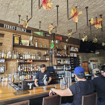 Folklore Argentine Grill - Bar area - Argentine Near Me - Chicago, Illinois