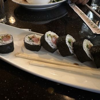 Takumi - Roll not worth the stop or price - Japanese Near Me - Fresno, California Takumi - Roll not worth the stop or price - Japanese Near Me - Fresno, California