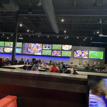 Sidelines Grille - The bar - Sports Bars Near Me - Cartersville, Georgia Sidelines Grille - The bar - Sports Bars Near Me - Cartersville, Georgia