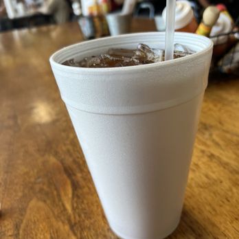 Porky's Pride Smoke House - Sweet tea - Food Trucks Near Me - Warrior, Alabama Porky's Pride Smoke House - Sweet tea - Food Trucks Near Me - Warrior, Alabama