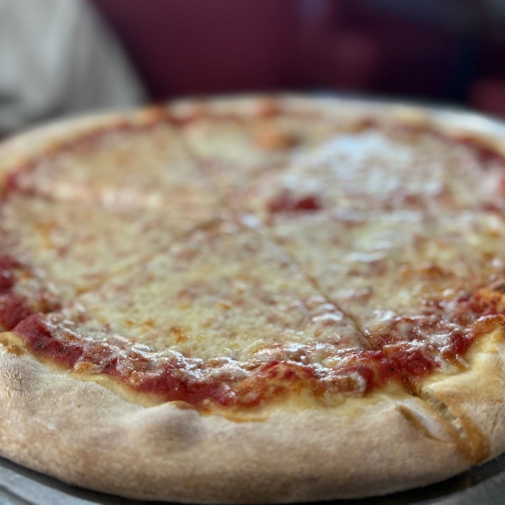 cheese pizza