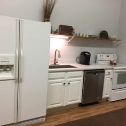 The Captain's Getaway - Captain's Get-Away Guesthouse Kitchen