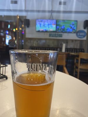 Spring Street Bar & Grill by null