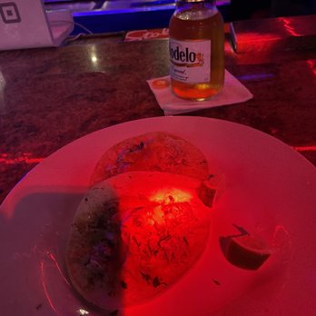 Georgie's Alibi Monkey Bar - Street tacos - Gay Bars Near Me - Wilton Manors, Florida