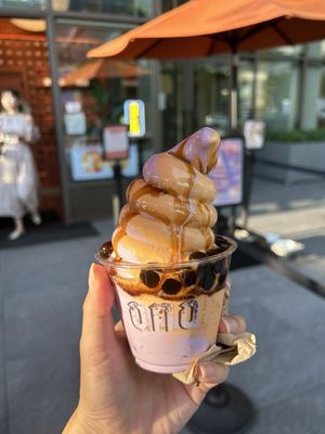 OMO Thai Tea by null