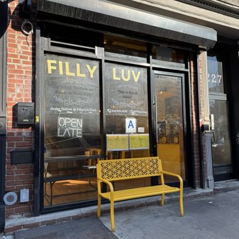 Filly Luv - Look for the yellow bench - Chicken Shop Near Me - Brooklyn, New York