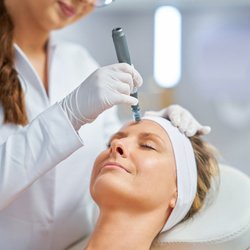 Beautylounge Basel 1 - Facial treatments at Beautylounge Basel 1, including Microneedling, Hydro Microdermabrasion, IPL, Vela RF and HIFU in central Basel.