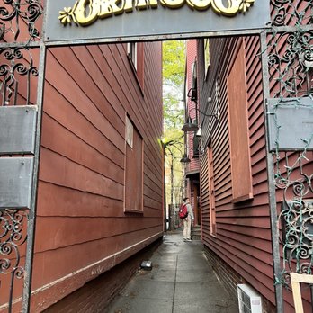 Orinoco - Entrance - Venezuelan Near Me - Cambridge, Massachusetts
