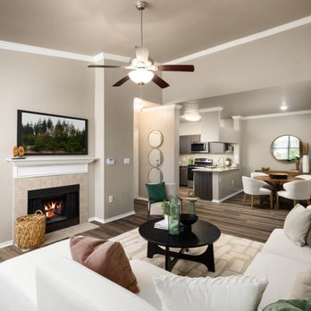 Ballantyne - Living Room at Ballantyne - Apartments Near Me - Lewisville, Texas Ballantyne - Living Room at Ballantyne - Apartments Near Me - Lewisville, Texas