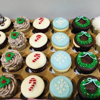 Sibby's Cupcakery - Christmas theme cupcakes! - Cupcakes Near Me - San Mateo, California Sibby's Cupcakery - Christmas theme cupcakes! - Cupcakes Near Me - San Mateo, California