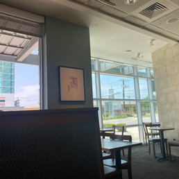 really clean dining area!!