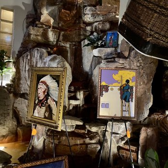 El Pinto - Entrance waterfall - New Mexican Cuisine Near Me - Albuquerque, New Mexico