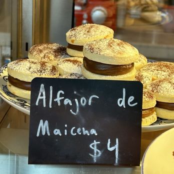 La Finestra di Bianca - Bakeries Near Me - Culver City, California La Finestra di Bianca - Bakeries Near Me - Culver City, California