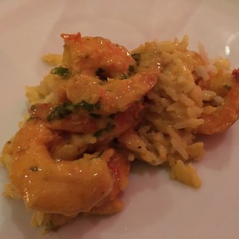 Sacramento - Half of the awesome Portuguese curry shrimp. Separated onto two plates for sharing - Mediterranean Near Me - Lisbon, 11