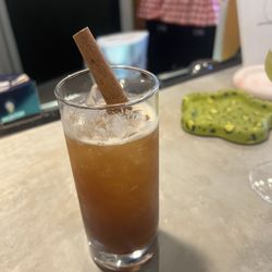 Crafted DIY Studio & Bar