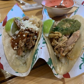 Dot Wo - Pulled pork taco (l) and chicken taco (r) the salsa is in the red bowl behind - Chinese Near Me - Oklahoma City, Oklahoma