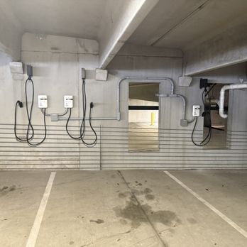 Mr. Electric of Charleston, SC - Electricians Near Me