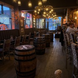 Saloon MKE - Bar area