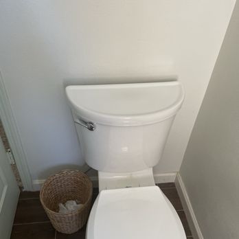 Plumbers Incorporated - Toilet tank - Plumbing Near Me - Riverside, California