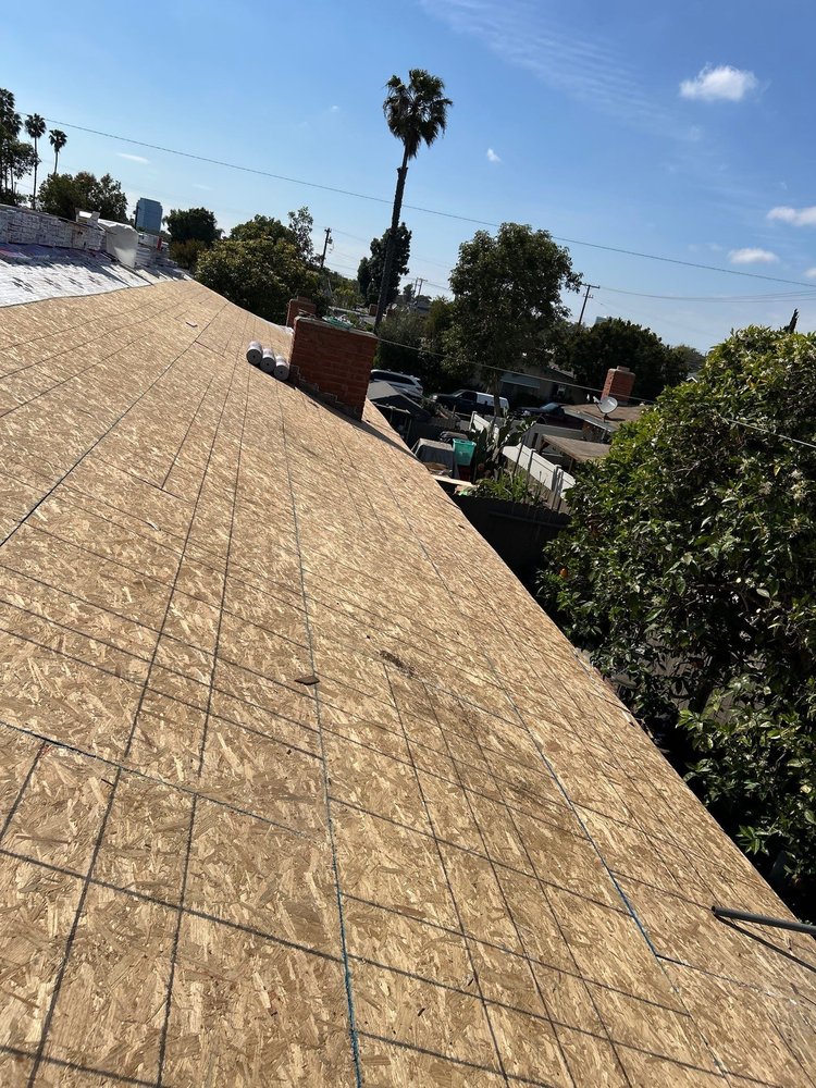 Slide of Roof Service Providers