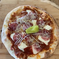 Cockrell Vineyards - Wood fired pizza!