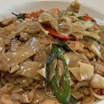 Natalee Thai - Spicy Monsoon Noodle - Thai Near Me - Los Angeles, California Natalee Thai - Spicy Monsoon Noodle - Thai Near Me - Los Angeles, California