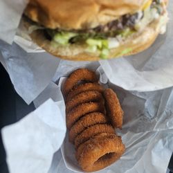 Scoopers Drive-In - Quarter pounder