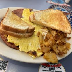 Bill & Sam's Diner - Hungry Man Special