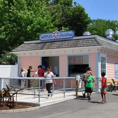 Seabreeze Amusement Park by null
