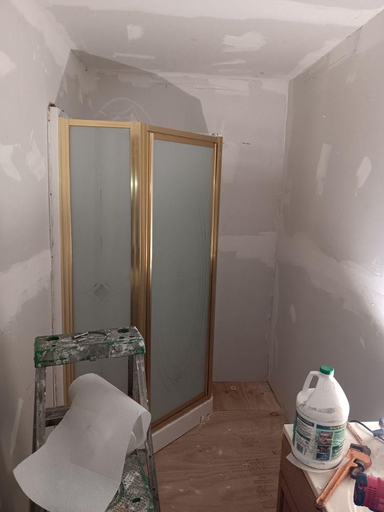 Slide of Carl's handyman services