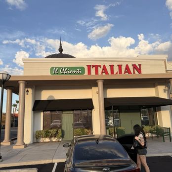Il Chianti Italian - Outside - Italian Near Me - Las Vegas, Nevada