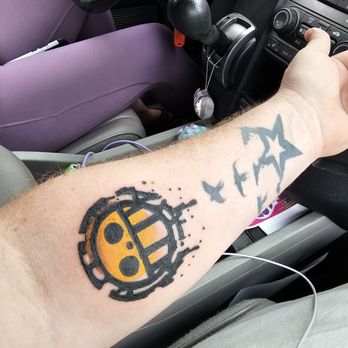 Union Electric Tattoo - Trafalgar Law Jolly roger - Tattoo Near Me - Gardena, California