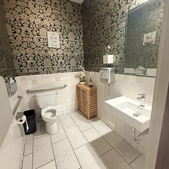 Bir Kitchen - Bathroom - Indian Near Me - San Francisco, California Bir Kitchen - Bathroom - Indian Near Me - San Francisco, California