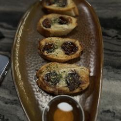 Barrel & Vine Plainfield - Bruschetta appetizer with Brie and figs.