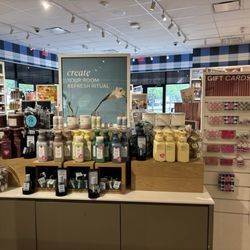 Bath & Body Works