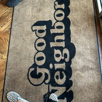 Good Neighbor - American Near Me - Sacramento, California