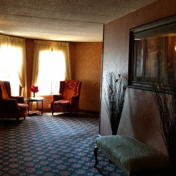 Grand Gateway Hotel - A quiet corner near the stairs - Hotels Near Me - Rapid City, South Dakota Grand Gateway Hotel - A quiet corner near the stairs - Hotels Near Me - Rapid City, South Dakota