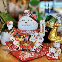 Sushi Monster - Lucky Cat
