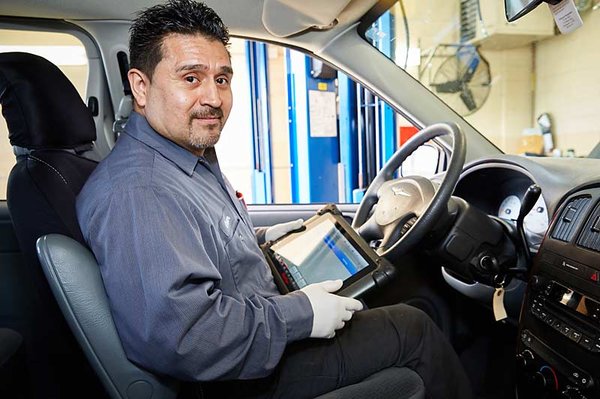 AUTO LAB - Updated June 2025 - 55 Photos & 58 Reviews - 400 S Milwaukee