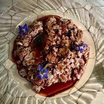 Leu Leu - Steak tartare with cloying pomegranate molasses - Lounges Near Me - Encinitas, California