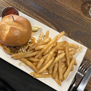Oskar Blues - Denver - spicy crispy chicken sandwich - Brewpubs Near Me - Denver, Colorado Oskar Blues - Denver - spicy crispy chicken sandwich - Brewpubs Near Me - Denver, Colorado